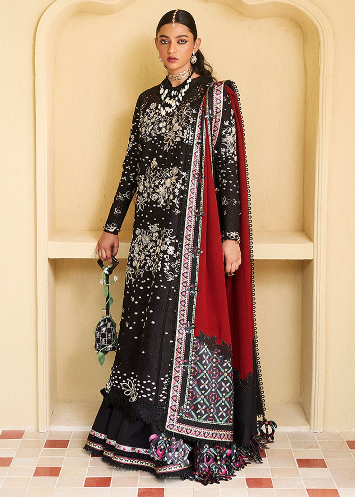 SUFFUSE LAWN KIRAN
